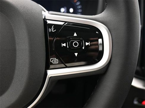 New 2026 Volvo XC90 B6 Plus image 27