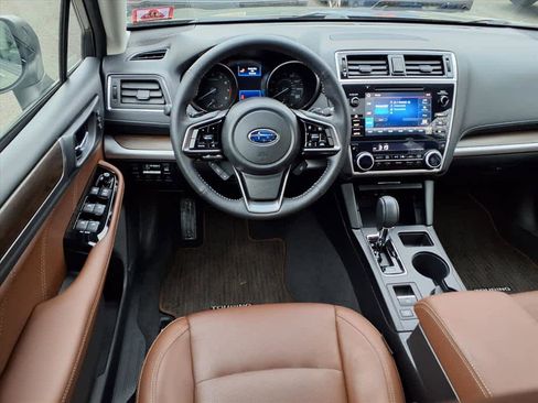 Used 2019 Subaru Outback 3.6R Touring image 8
