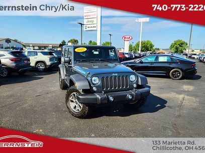 Used 2017 Jeep Wrangler Unlimited Rubicon w/ Cold Weather Group