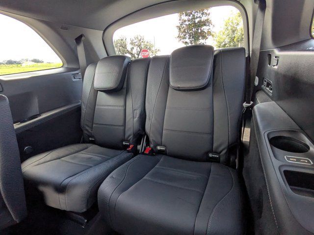 Used 2025 Mercedes-Benz GLS 580 4MATIC image 14