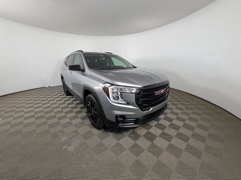Used 2023 GMC Terrain SLT w/ Elevation Edition AWD/4WD image 29