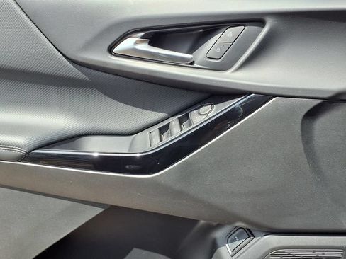 Used 2026 Chevrolet Equinox LT w/ Convenience Package II AWD/4WD image 19