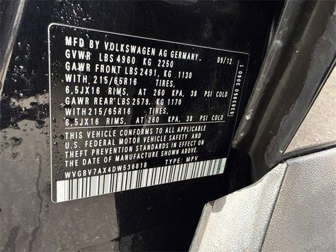 Used 2013 Volkswagen Tiguan S image 29