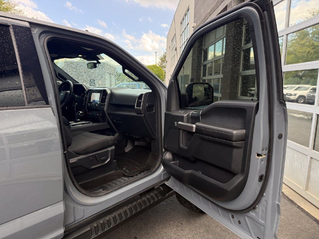 Used 2019 Ford F150 XLT w/ Equipment Group 302A Luxury AWD/4WD image 41