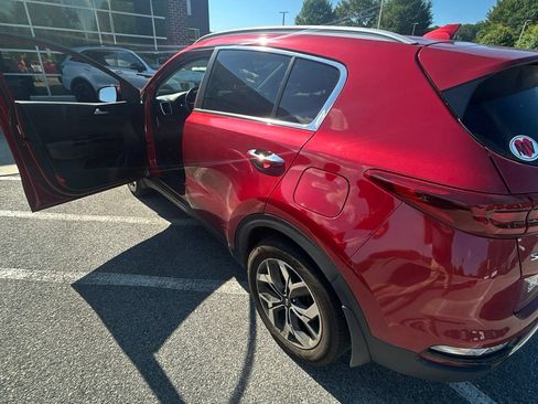 Used 2020 Kia Sportage EX AWD/4WD image 8