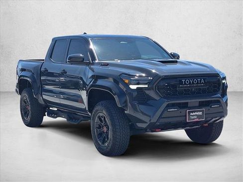 Certified 2025 Toyota Tacoma TRD Pro AWD/4WD image 3