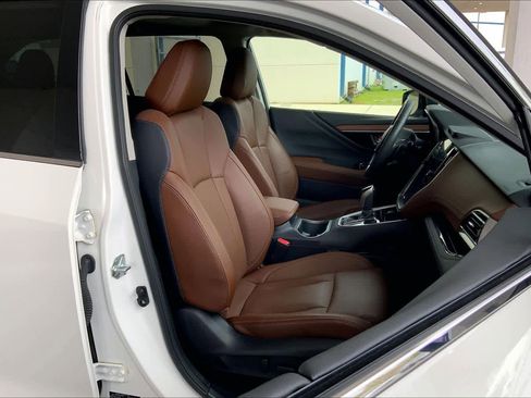 Used 2024 Subaru Outback Touring image 9