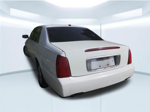 Used 2005 Cadillac De Ville image 22