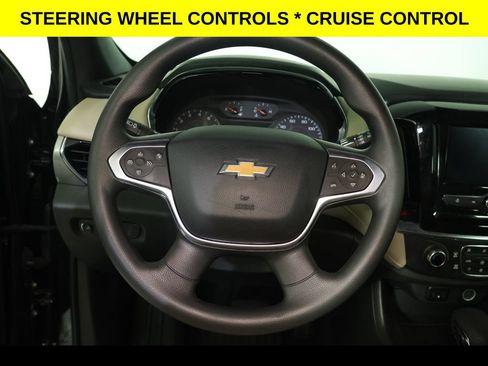 Used 2023 Chevrolet Traverse LS w/ Safety Package FWD image 4