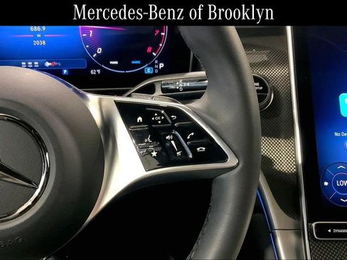 Used 2026 Mercedes-Benz GLC 300 4MATIC image 24