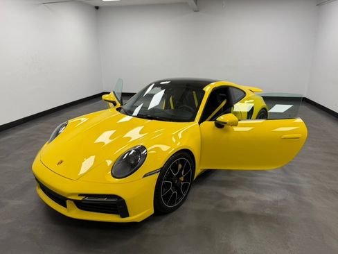 Used 2022 Porsche 911 Turbo S AWD/4WD image 30