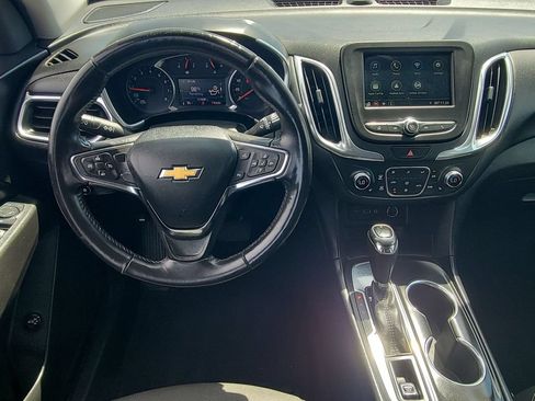 Used 2019 Chevrolet Equinox LT FWD image 11