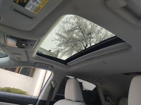 Used 2020 Lexus RX 450h AWD w/ Cold Weather Package image 16