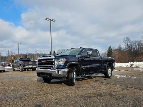 Certified 2023 GMC Sierra 2500 SLT w/ SLT Premium Package image 10