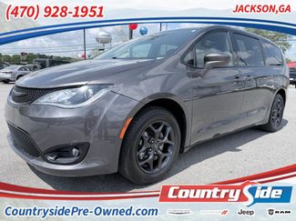 Used 2020 Chrysler Pacifica Touring w/ S Appearance Package video 1