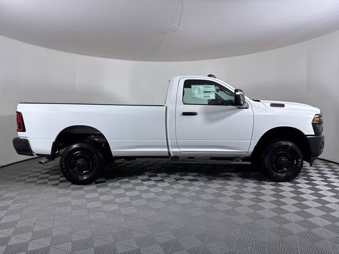 New 2026 RAM 2500 Tradesman image 15