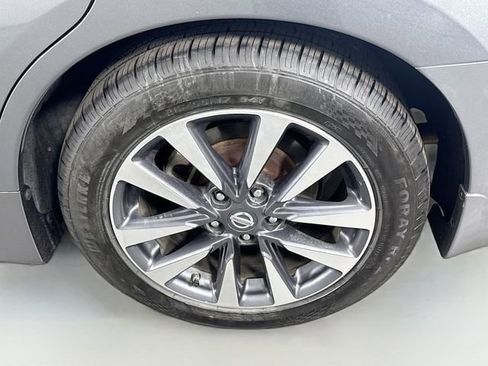 Used 2017 Nissan Altima 2.5 SV image 28