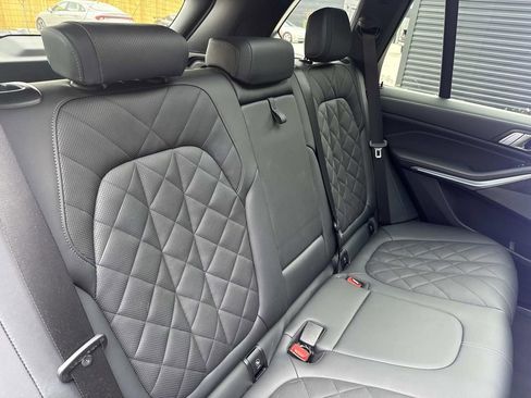 Used 2024 BMW X5 xDrive40i image 14