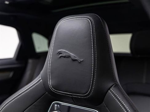 New 2025 Jaguar F-PACE R-Dynamic S AWD/4WD image 16