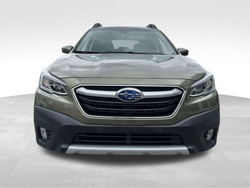 Used 2022 Subaru Outback Limited AWD/4WD image 9