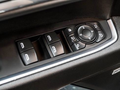 Used 2024 Chevrolet Silverado 3500 LTZ w/ LTZ Premium Package image 45