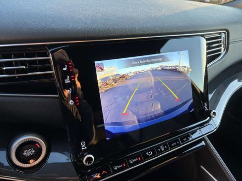 Used 2022 Jeep Wagoneer Series I image 23