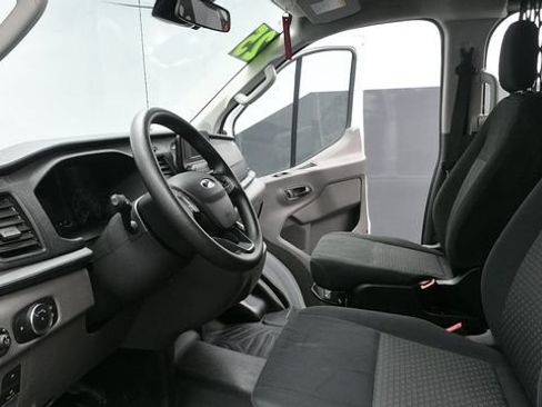 Used 2025 Ford Transit 250 Low Roof w/ Exterior Upgrade Package RWD image 22