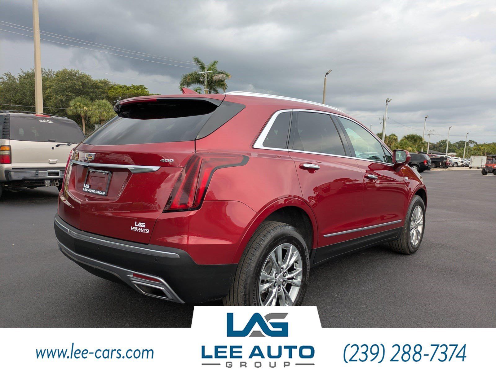 Used 2020 Cadillac XT5 Premium Luxury FWD image 3
