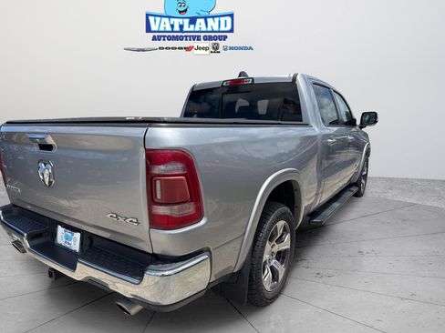 Used 2019 RAM 1500 Laramie AWD/4WD image 11