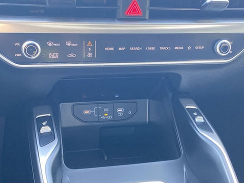 New 2026 Kia Sorento X-Line EX image 17