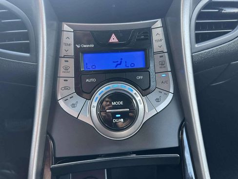 Used 2013 Hyundai Elantra Limited w/ Technology Pkg FWD image 28