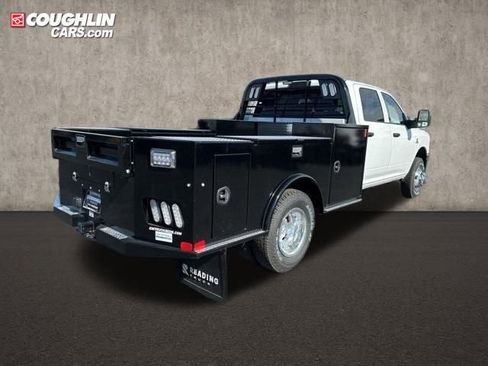 New 2024 RAM 3500 Tradesman w/ Chrome Appearance Group image 8