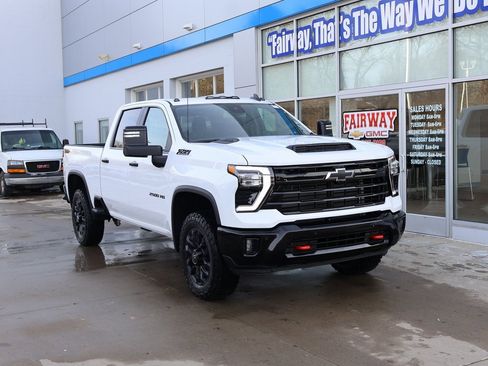 New 2026 Chevrolet Silverado 2500 LT w/ Trail Boss Package image 2