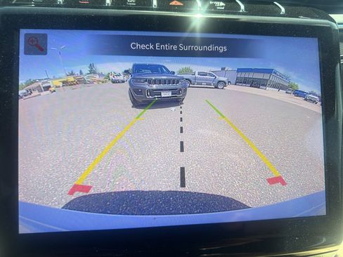 Used 2024 Jeep Grand Cherokee Limited 4xe w/ Trailer Tow Package AWD/4WD image 26