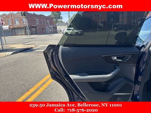 Used 2022 Audi Q8 Premium Plus w/ Premium Plus Package image 25