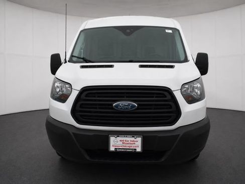 Used 2019 Ford Transit 250 148 Medium Roof RWD image 2