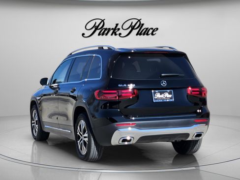 Used 2026 Mercedes-Benz GLB 250 image 3
