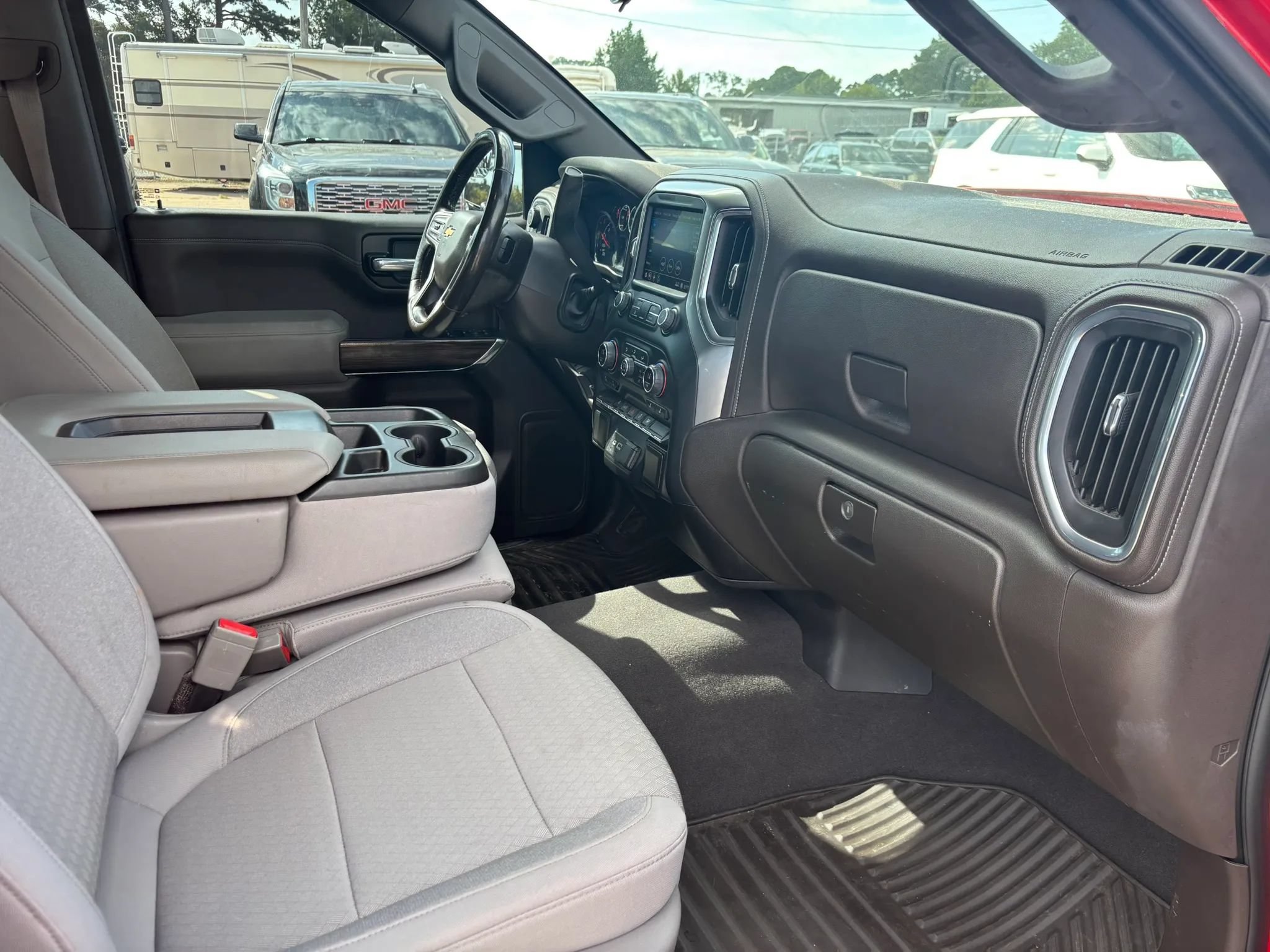 Used 2021 Chevrolet Silverado 1500 LT w/ Bed Protection Package AWD/4WD image 21