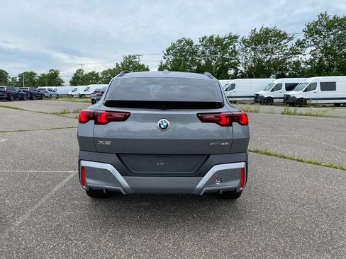 New 2026 BMW X2 xDrive28i w/ Convenience Package AWD/4WD image 3