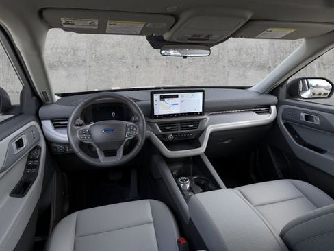 Used 2026 Ford Explorer Active w/ Active Comfort Package AWD/4WD image 9