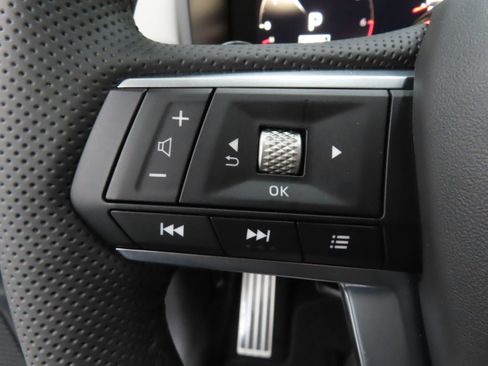 New 2026 Mitsubishi Outlander SEL FWD image 12