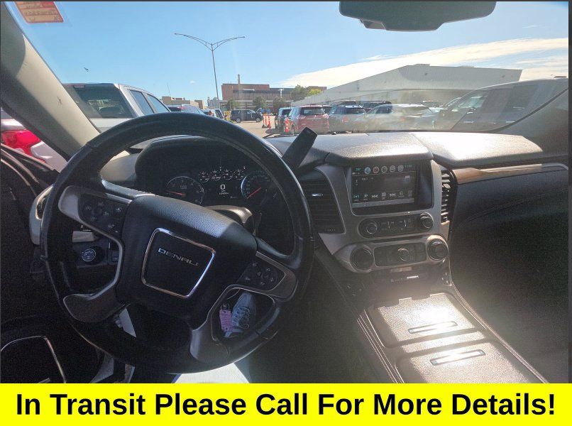 Used 2018 GMC Yukon Denali w/ Denali Ultimate Package AWD/4WD image 5
