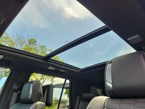 Certified 2023 Cadillac Escalade Sport Platinum AWD/4WD image 22