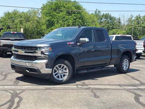 Used 2019 Chevrolet Silverado 1500 LT w/ All-Star Edition AWD/4WD image 29