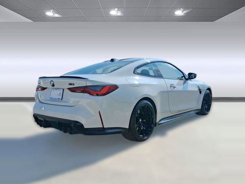 Used 2024 BMW M4 xDrive Competition image 8