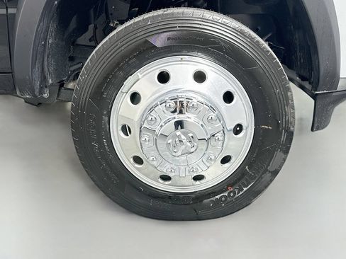 New 2026 RAM 5500 Tradesman w/ Chrome Appearance Group AWD/4WD image 15