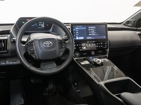 Used 2023 Toyota bZ4X AWD w/ Weather Package image 7