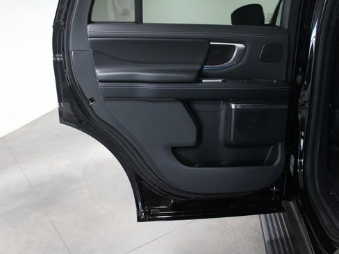 New 2025 Ford Expedition Platinum w/ Stealth Performance Package image 28