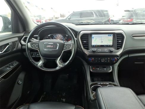 Used 2021 GMC Acadia AT4 w/ Technology Package image 11