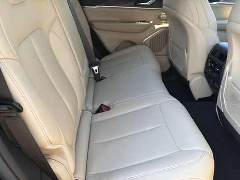 Used 2023 Jeep Grand Cherokee 4WD 4xe image 39